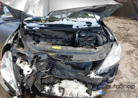 2014 Nissan Sentra Fe+ S/Fe+ Sv/S/Sl/Sr/Sv z USA, uszkodzony, nr VIN 3N1AB7AP6EY219225